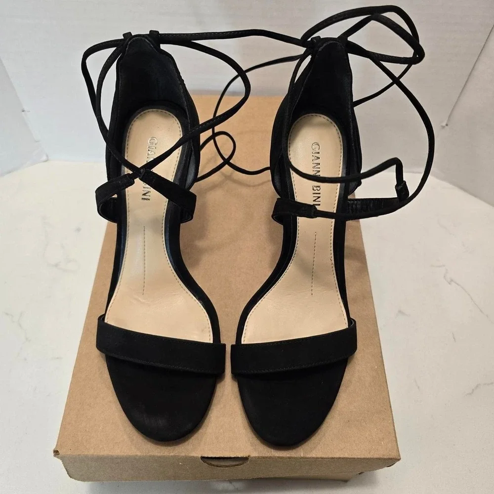 Gianni Bini Black Suede Heels Wrap Around Ankle Strap Women's Size 7